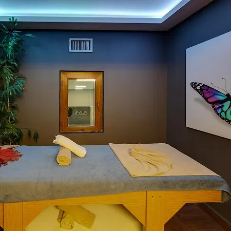 Hotel Diamond Of