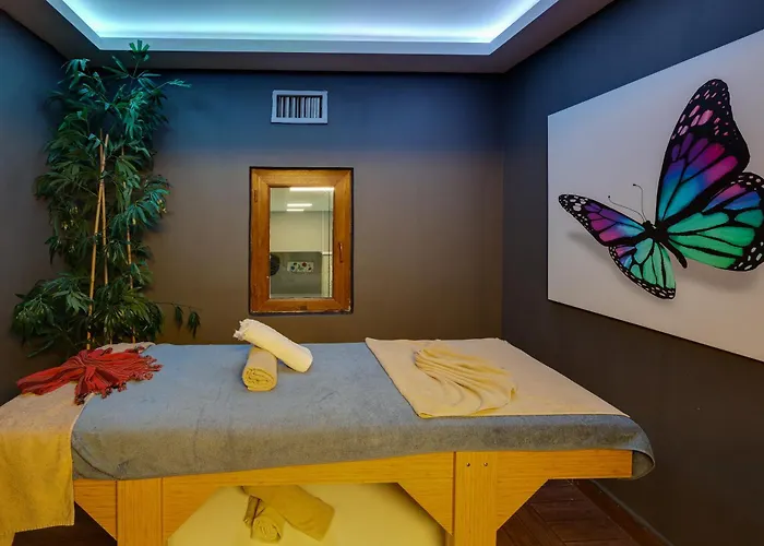 Hotel Diamond Of